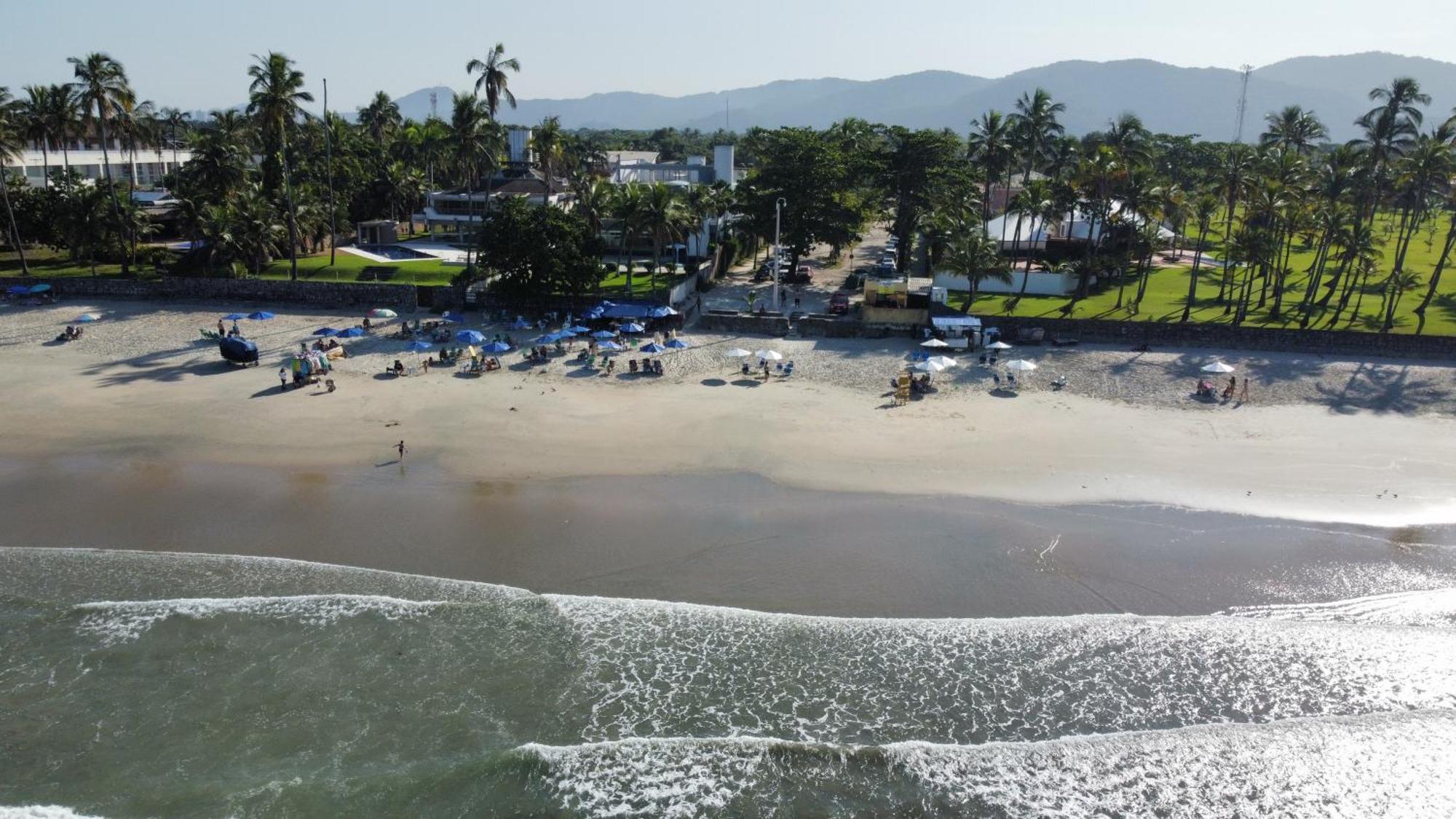 Pousada Pe Na Areia Гуаружа Экстерьер фото
